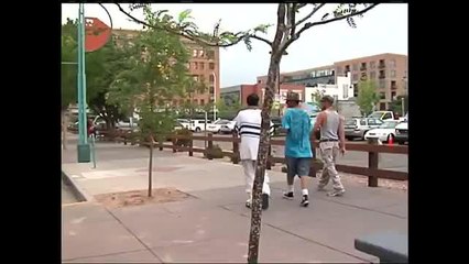 Salina Familar Enfrenta Cargos por Golpear a un Oficial de la Ley