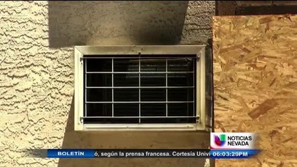 Vela causa incendio que deja a 11 personas desplazadas