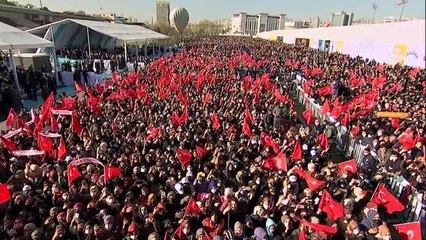 Son dakika: Cumhurbaşkanı Erdoğan: "Önümüzdeki seçimlerin kilidi şu veya bu parti değil, gençlerimizdir"