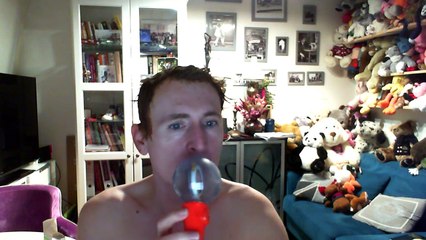 Wiwi égratigne "li tourner"