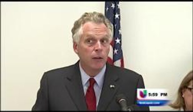 McAuliffe detiene a los notarios sin licencia