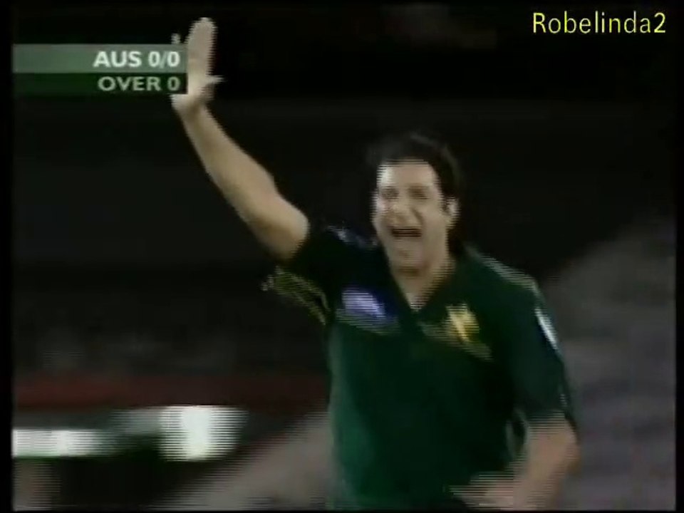 Pakistan embarrass Australia 2nd ODI highlights 2002 Challenge Series DOCKLANDS