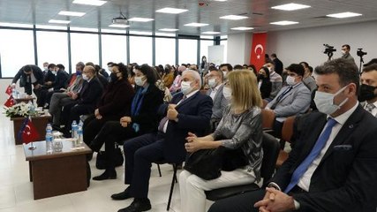'İKLİM DEĞİŞİKLİĞİYLE MÜCADELEDE KARBONDİOKSİT SALINIMLARININ AZALTILMASI GEREKİYOR'