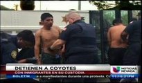 Detienen a cinco coyotes por retener a inmigrantes