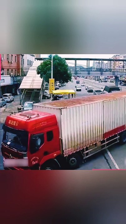 Kompilasi kecelakaan mengerikan