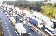 M25 reopens 11 hours after serious lorry crash