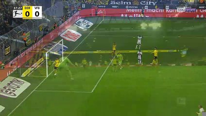 Bundesliga : Dortmund revient sur les talons du Bayern