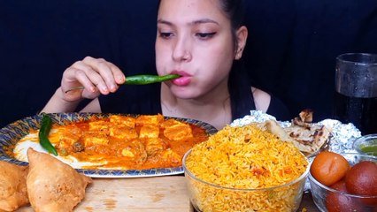 Télécharger la video: AsmrEating Butter Paneer Masala, Garlic Naan, Aloo Samosa, Matar Pulao, Gulab Jamun Mukbang | Foodie JD