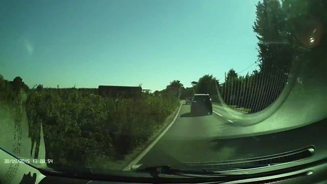 Driver captures car overtaking on Canterbury to Herne Bay Road