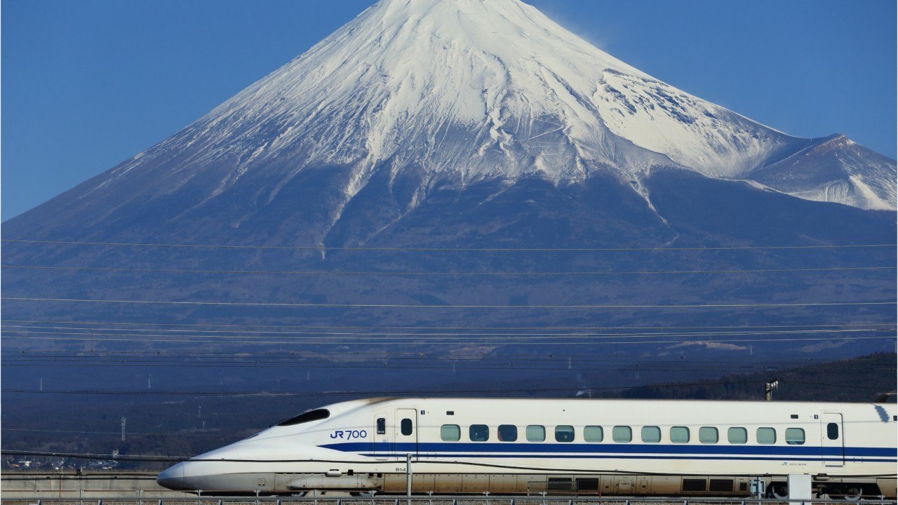 Le train arrive avec une minute de retard, une enquête ouverte au Japon