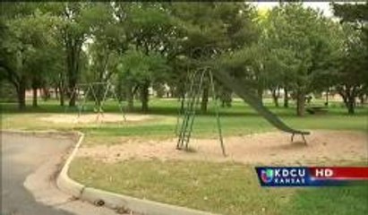 KS: Transportarán a un cementerio cuerpos sepultados en parque público