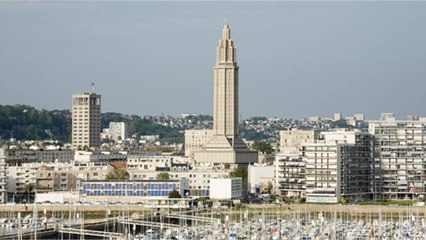 Mal garée, la voiture de police se fait "verbaliser" au Havre