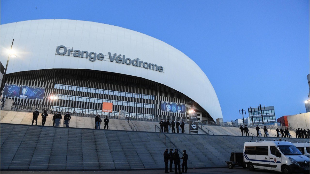 Le stade Vélodrome ne sera vendu qu'à l'OM, insiste le maire de Marseille