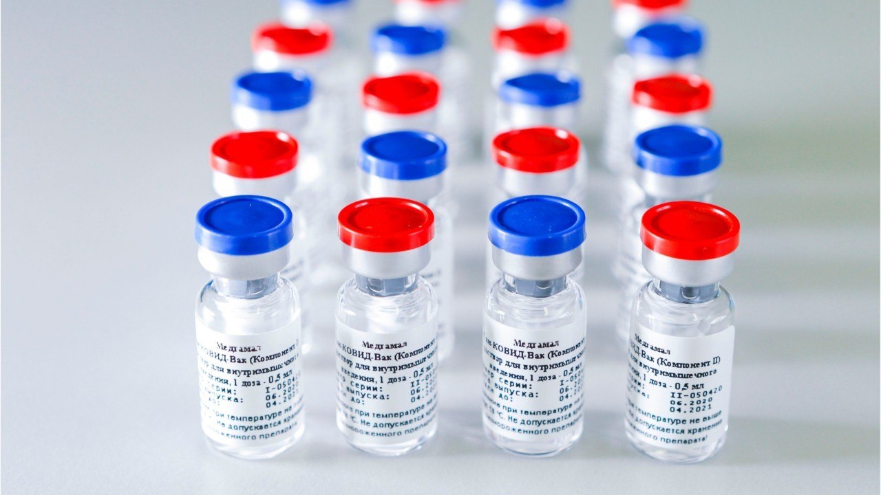Le vaccin Covid-19 de la Russie, Spoutnik V, jugé très efficace
