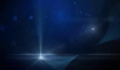 Presenta una "estúpida canción"