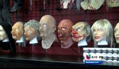 Consejos de precaución para tomar en cuenta cuando compre los disfraces de sus pequeños
