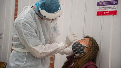 Covid-19 : la France demandera un test PCR négatif aux voyageurs européens à compter de dimanche