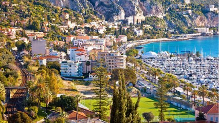 Pâtes, huile, tabac… les Français se ruent en Italie pour faire leurs courses