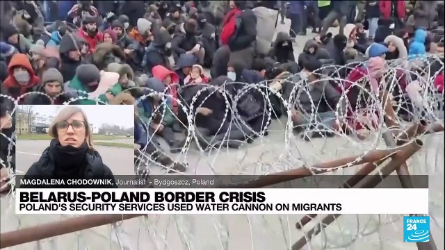 Poles fire tear gas, water cannon at migrants on Belarus border