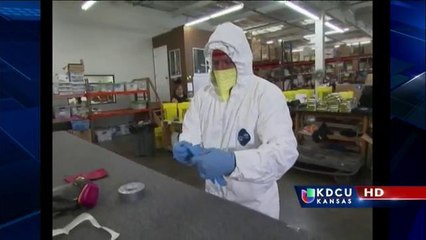 Virus del Ébola: Aumentan ventas de trajes de protección