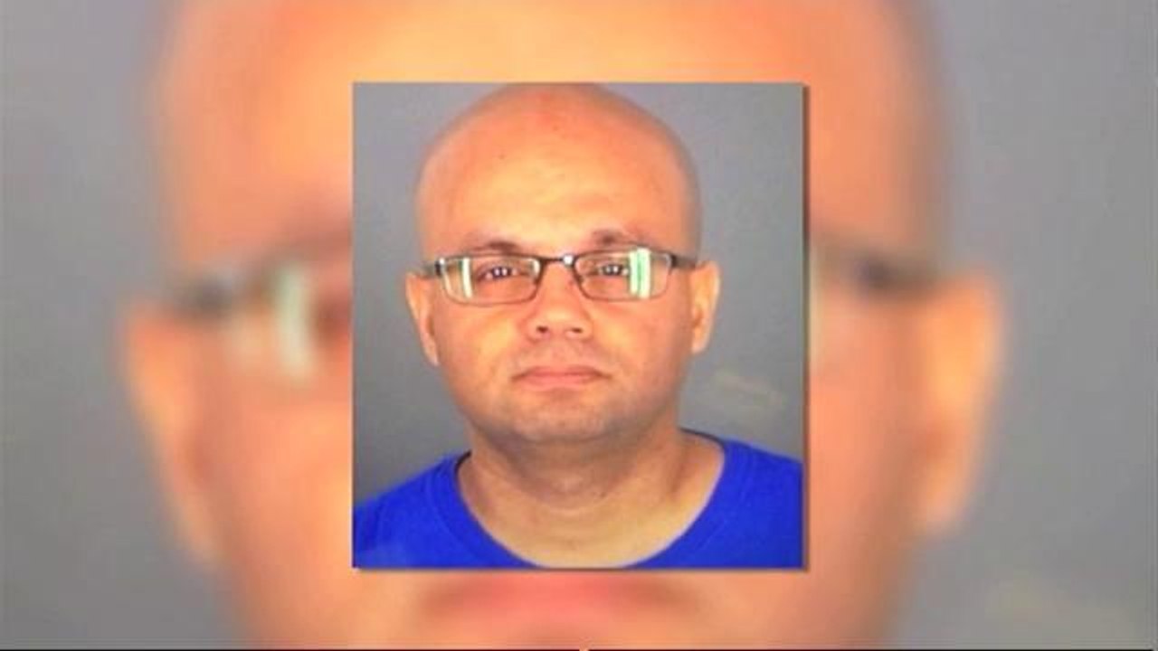 Oficial arrestado en Pasco