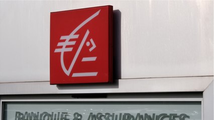 Le cadre de la Caisse d’Epargne qui avait viré 20 millions d’euros à une collègue définitivement licencié