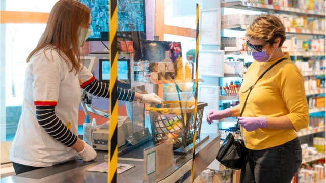 Où et à quel prix, la liste des enseignes de supermarchés qui vendent des masques