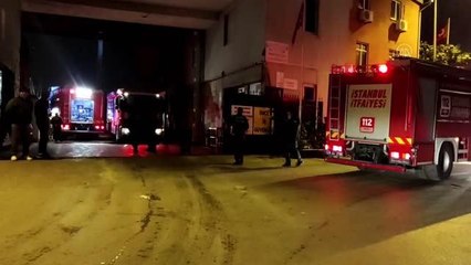 Son dakika haberi... Tuzla'da bir tersanede çıkan yangın söndürüldü