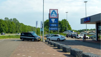 Aldi : un client reçoit une amende à cause de la file d’attente