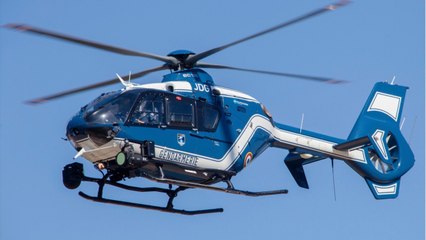 Sur une plage bretonne, les gendarmes rappellent une famille à l’ordre depuis leur hélicoptère