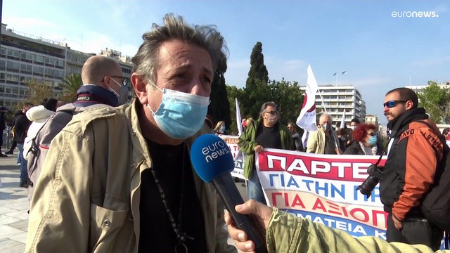 Рестораны и бары Греции закрылись на сутки в знак протеста