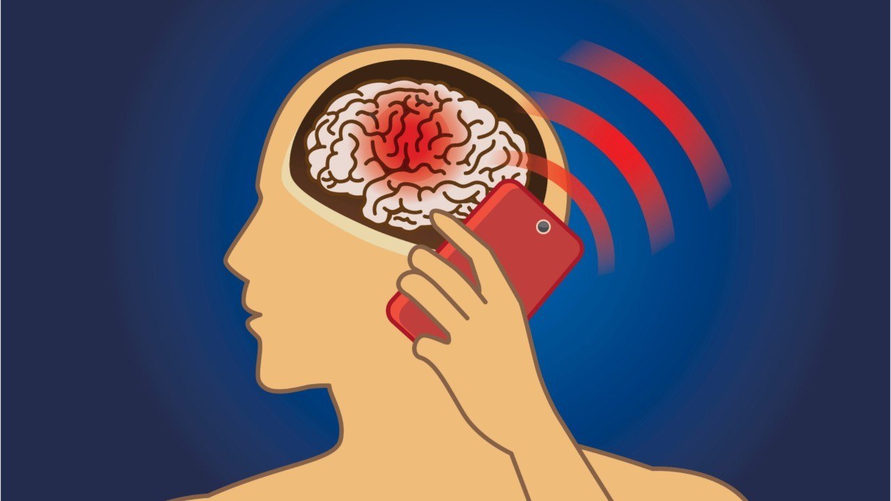 Ces smartphones dangereux pour la santé s’ils sont portés trop près du corps