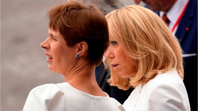 Brigitte Macron reçoit de plus en plus de courrier, il faut désormais 7 agents pour le traiter