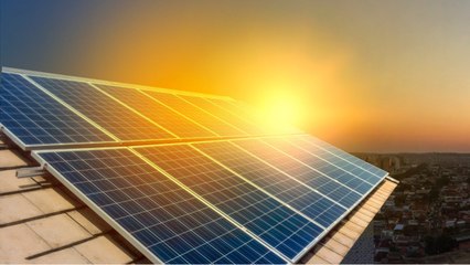 Les tuiles solaires d’Elon Musk débarquent en France