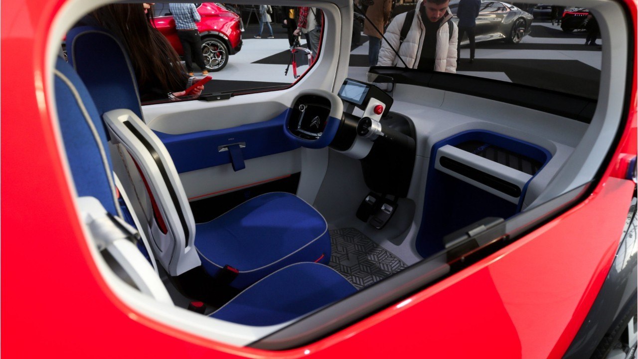 Citroën Ami : un quadricycle électrique, sans permis et vendu à la Fnac