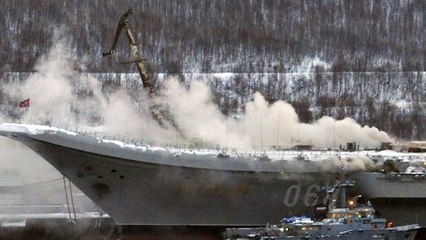 Défense : l’unique porte-avions de la Russie prend feu