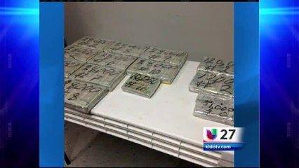 Encuentran Cientos De Miles De Dolares