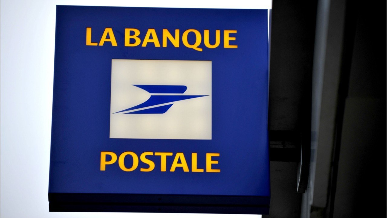 Banque postale : il sera bientôt plus difficile de déposer du liquide sur votre compte
