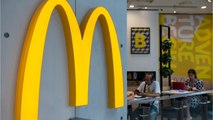 La salariée dénonce son manager qui la filmait à son insu, McDonald's s'en sépare