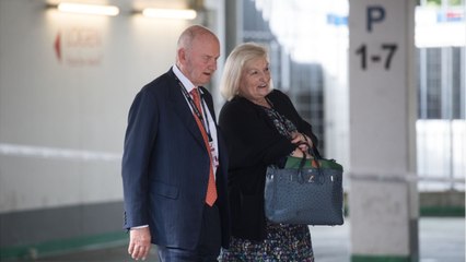 La veuve du défunt patron de Volkswagen devra rester célibataire pour conserver ses milliards
