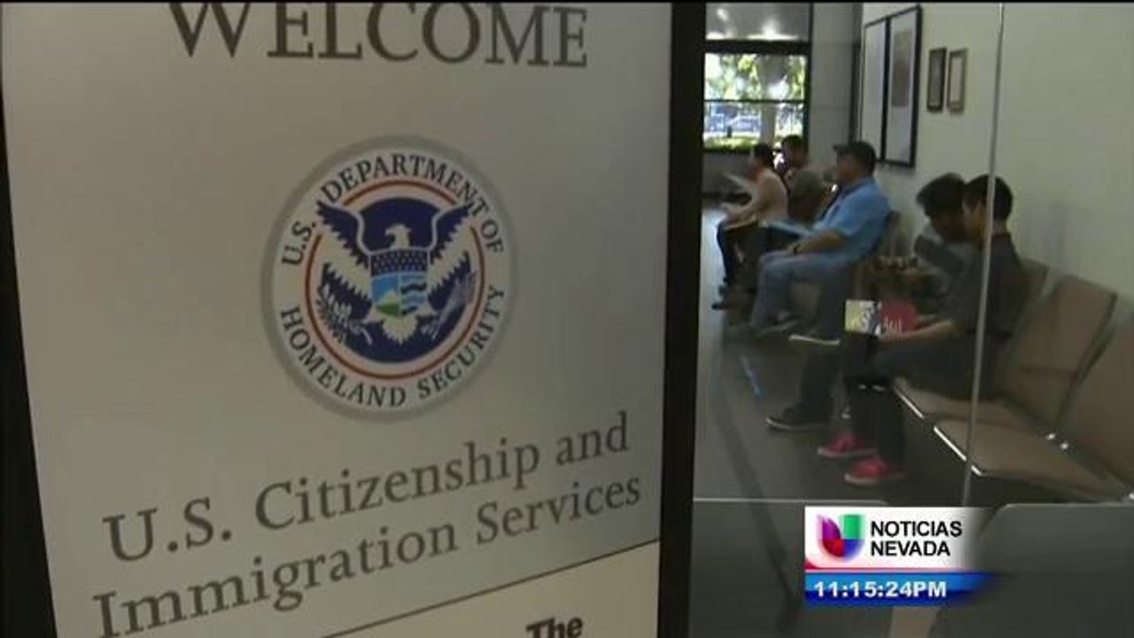 Establecen demanda al gobierno y al servicio de inmigración