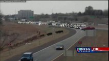 Lenexa: Ganado vacuno sobre I-435