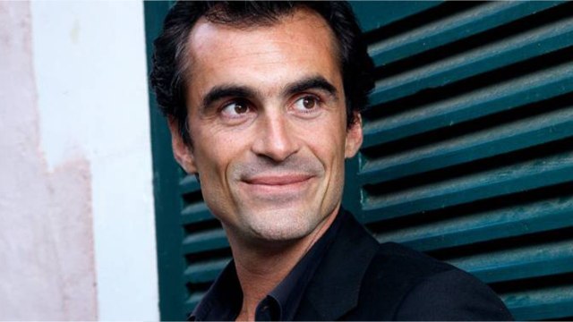 Le livre de Raphaël Enthoven attaqué en justice par son ex-beau-père
