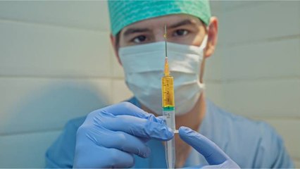 Covid-19 : pas de vaccin pour tous avant l’été 2021, selon l’OMS