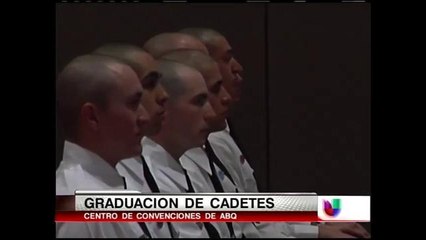 Se gradúan cadetes del departamento de bomberos