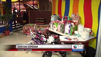 Niños reciben  un adelanto de la navidad de la organización "Dar sin Esperar"