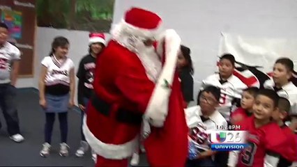 Los Eastside Rebels recaudaron juguetes para niños de escasos recursos