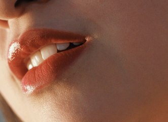 Here's Exactly How to Create Your Own Lip Scrub