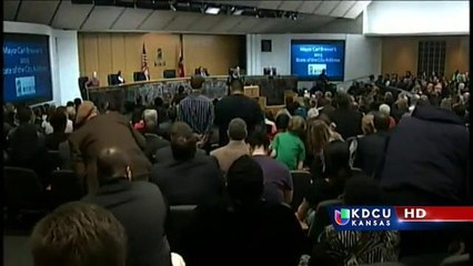 Descontento tras retiro de apoyo para licencias de conducir