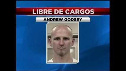 Retiran cargos a hombre que provocó movilización policíaca